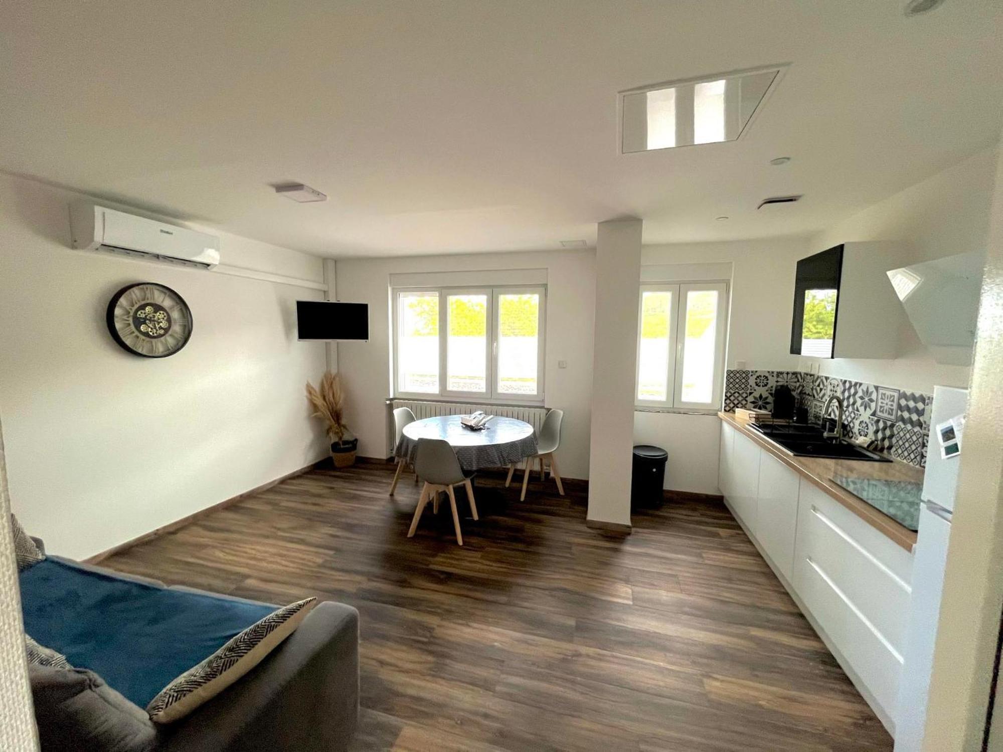 Gm Gite Maison Neuve Et Tout Confort Lucey Экстерьер фото